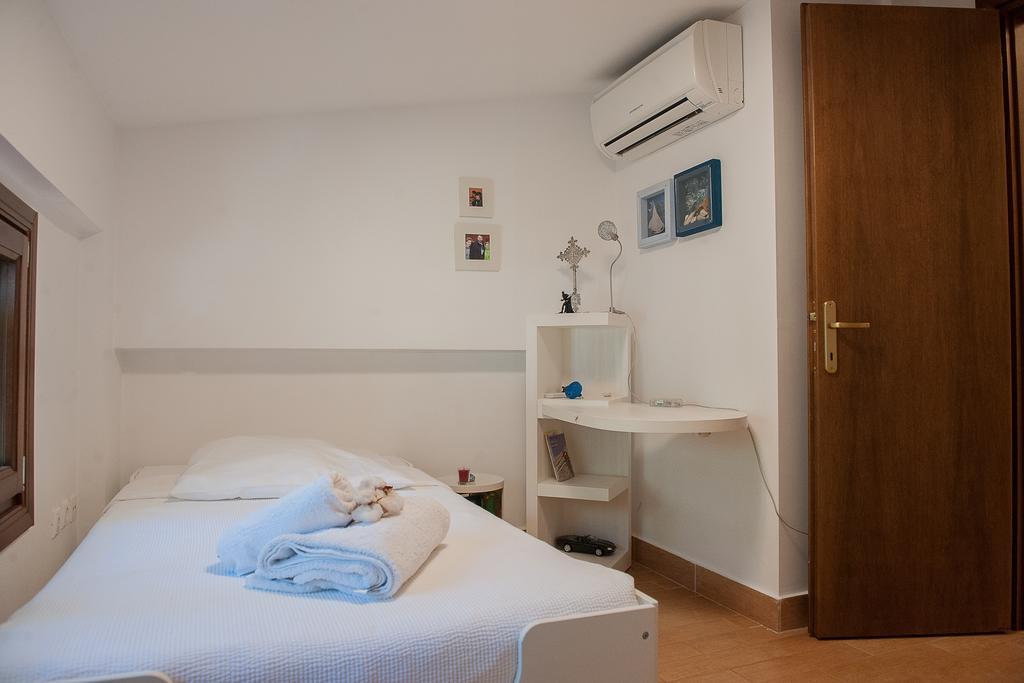 Naftilos Villa Sani With Private Pool Екстер'єр фото